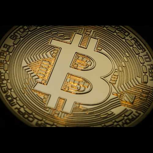 Bitcoin (BTC) Starts the New Year With a Modest Recovery, But Selling Pressure Persists