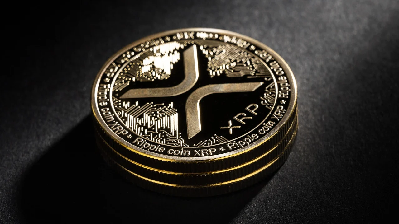 Ripple (XRP) 飆升超過 7%，交易價格為 2.42 美元，加密貨幣繼續展現實力和穩定性