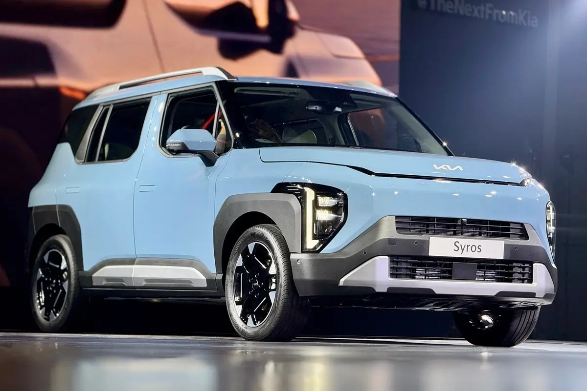 기아 시로스(Kia Syros) 서브 4미터 SUV, 2025 바라트 모빌리티 쇼에서 공개 데뷔