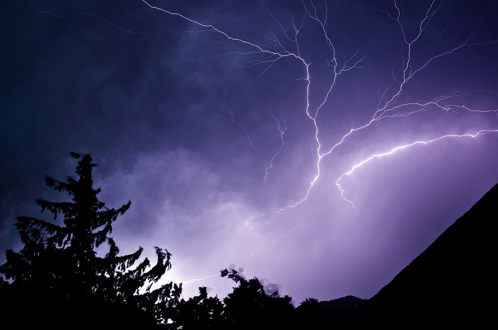 Tether (USDT) Stablecoin startet im Lightning Network von Bitcoin