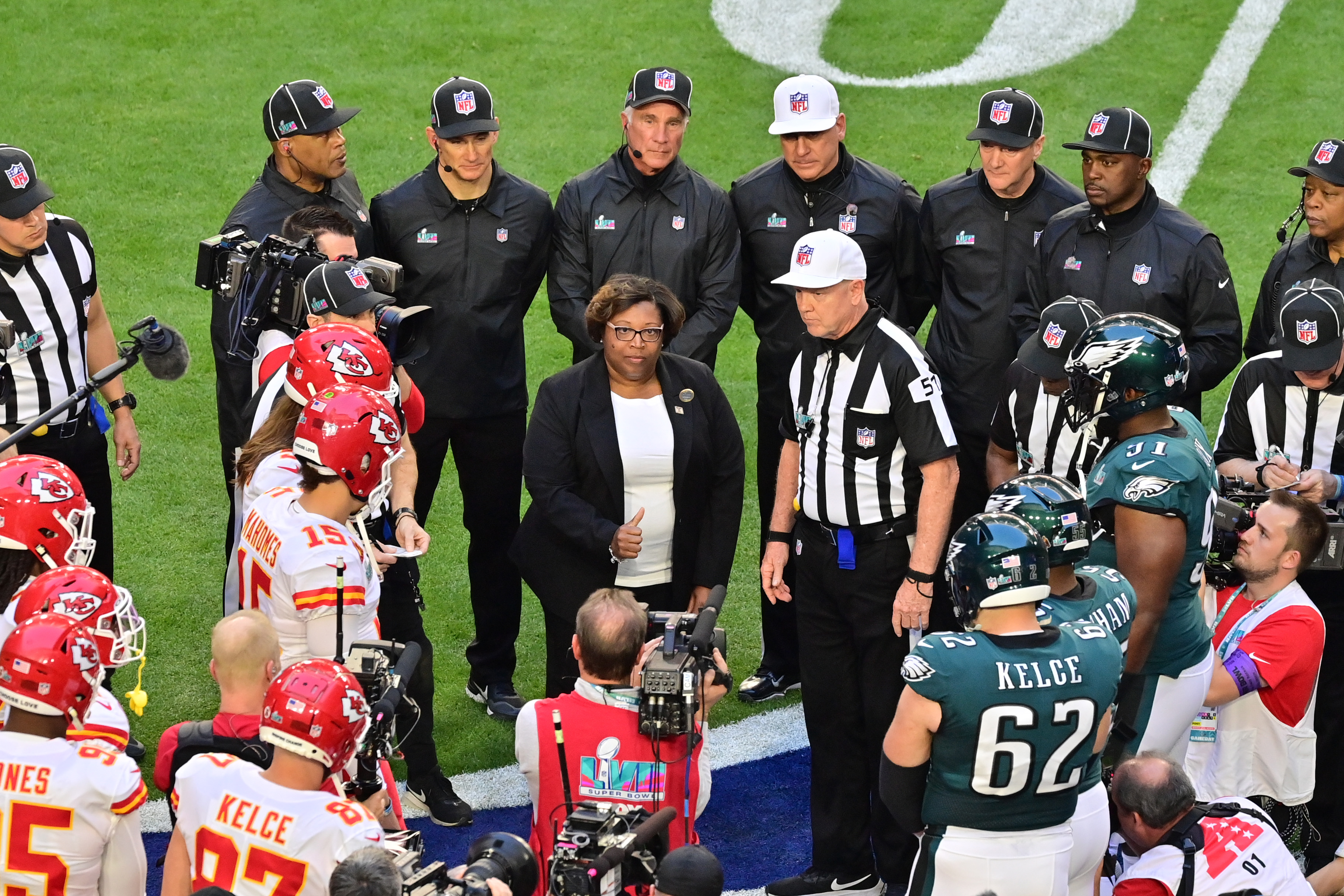 Les chefs et les aigles s'affronteront dans un match revanche de Super Bowl LVII; Le tirage au sort commencera le jeu de la même manière