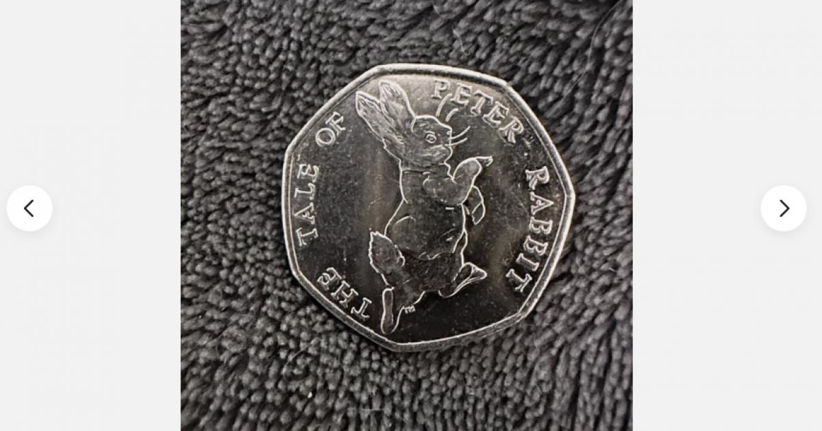 Peter Rabbit 50p Coin de la collection Beatrix Potter répertoriée sur le site de vente pour 450 £