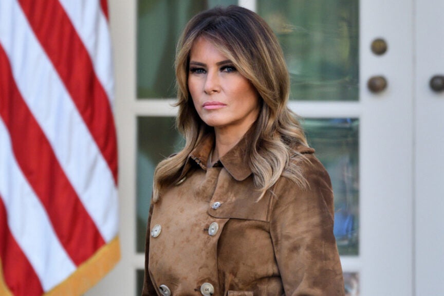 大型投資者將梅拉尼婭·梅拉尼亞（Melania Melania）/美元丟棄了巨大的損失，象徵性的交易價格低93％