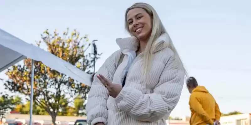 Hawk-Tuah 소녀 Haliey Welch는 대부분 인터넷에서 사라졌습니다. Hawk-Tuah 소녀 Haliey Welch는 대부분 인터넷에서 사라졌습니다.