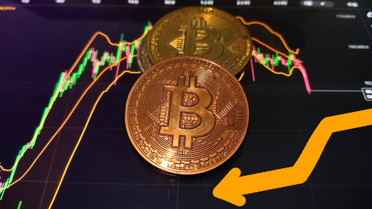 Bitcoin fällt unter 80.000 US -Dollar, indem er durch den weiteren Verkaufsdruck auf dem Aktienmarkt weitergezogen wird.