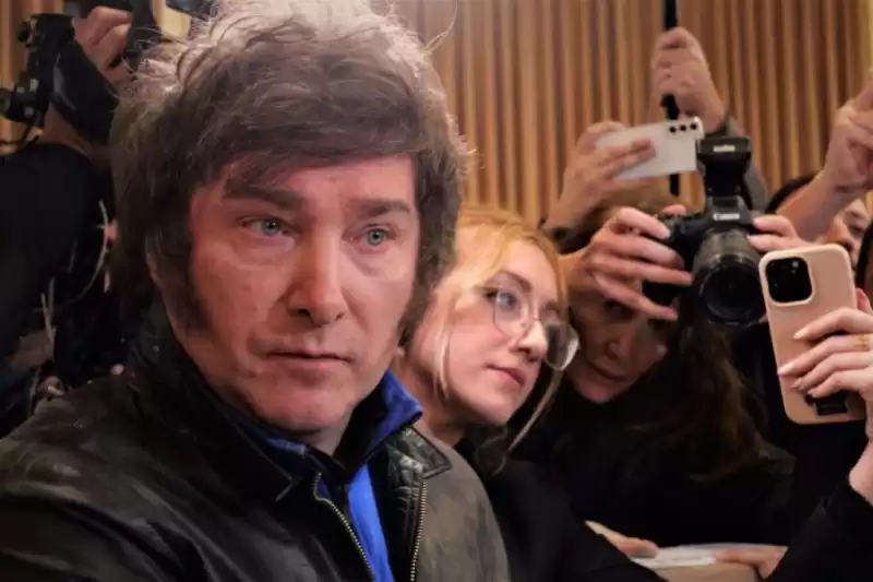 아르헨티나 변호사는 Cryptocurrency 기업가 Hayden Davis의 국제 체포를 요구합니다. 아르헨티나 변호사는 Cryptocurrency 기업가 Hayden Davis의 국제 체포를 요구합니다.