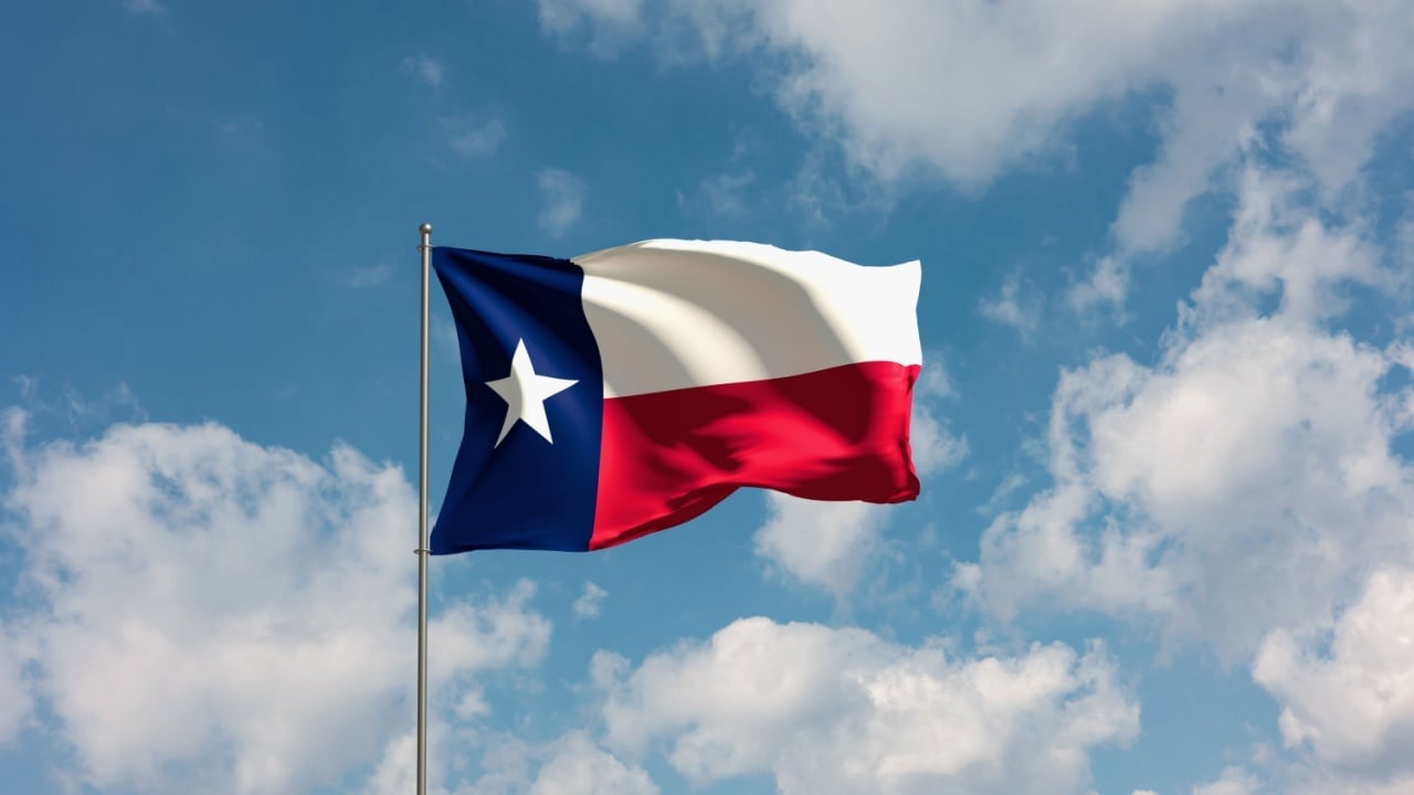 Texas is ramping up its crypto adoption, with a new bill allowing up to $250 million in public funds to be invested—solidifying its leadership in digital assets.